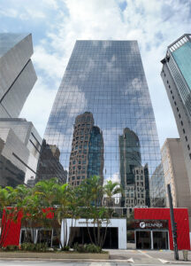 Foto do prédio onde a Sumitomo Chemical está alocada em São Paulo, na Avenida Paulista.